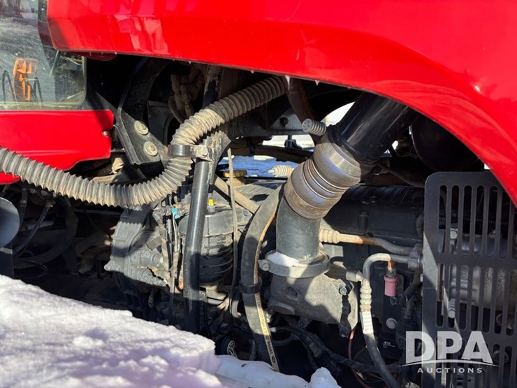 2015-case-ih-2015-image-23