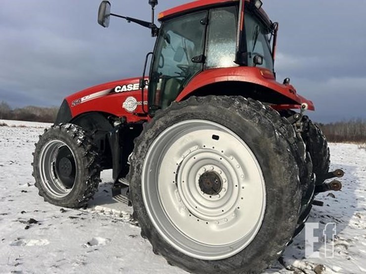 case-ih-magnum-260-image-4