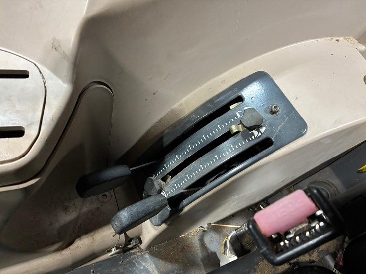 kubota-m6040hdc-image-22