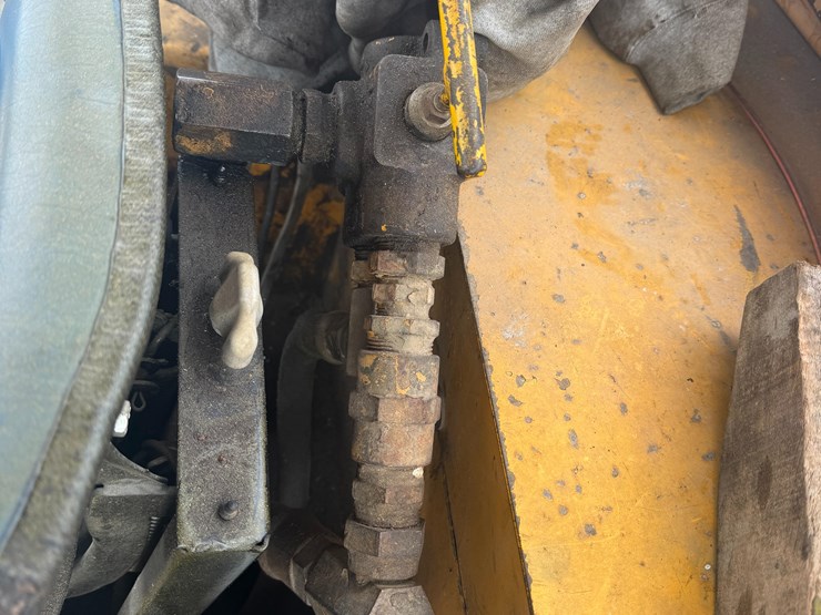 john-deere-6-image-24