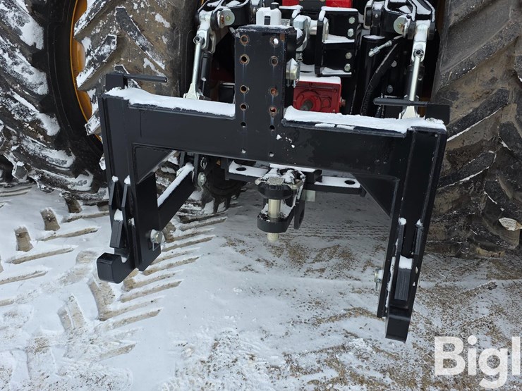 2023-versatile-430-4wd-tractor-image-9