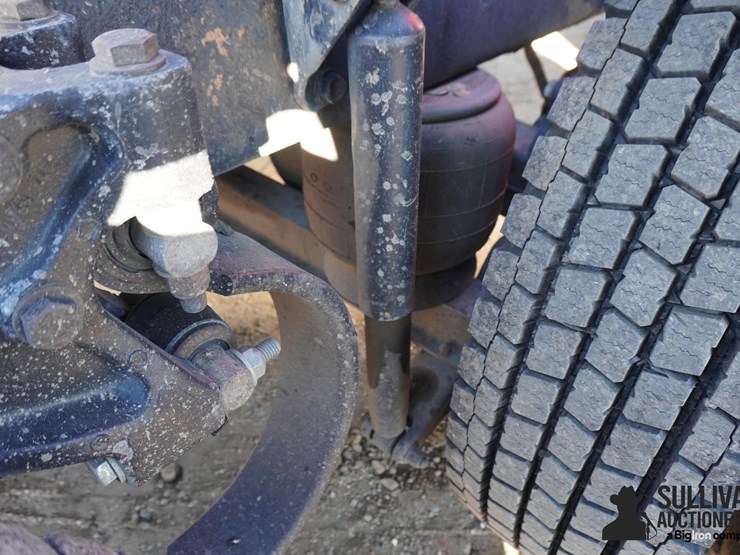 peterbilt-379-image-20