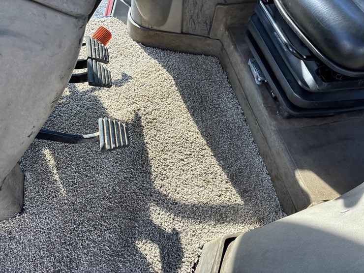 case-ih-mxm155-image-69