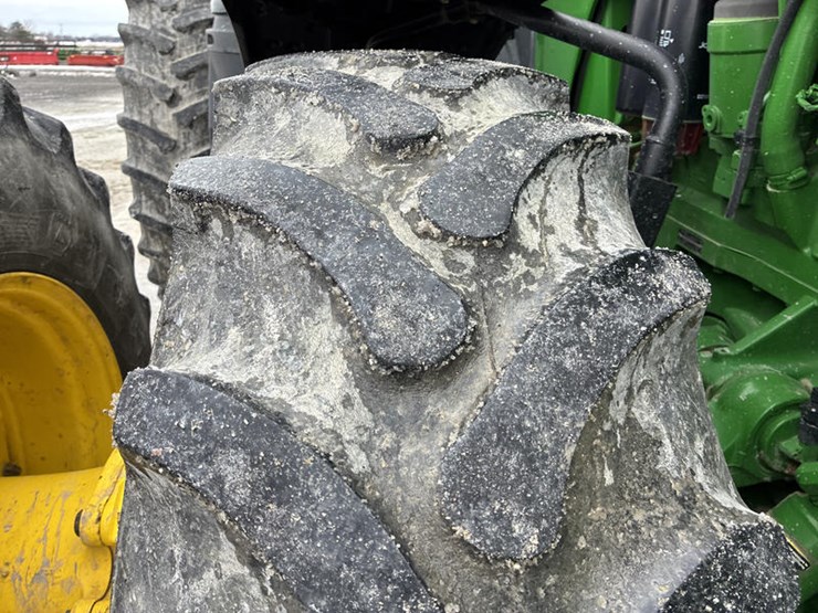 john-deere-8370r-image-45