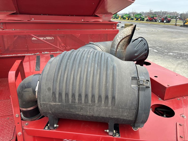 case-ih-2366-image-80