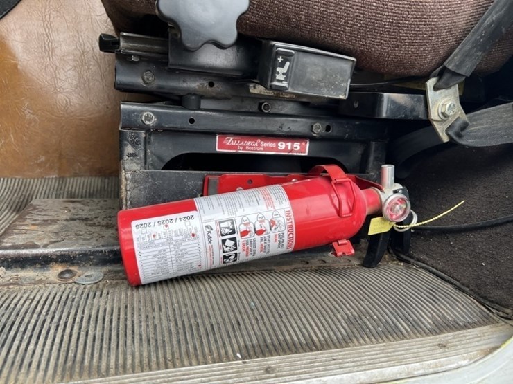 1995-cummins-m11-image-19