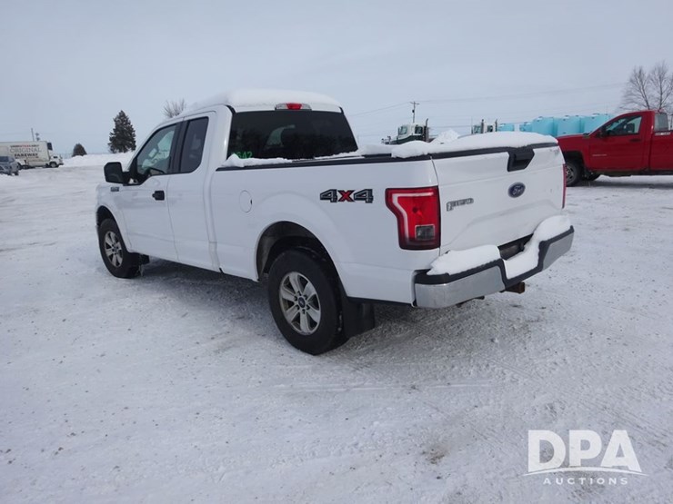 ford-f150-xlt-image-18