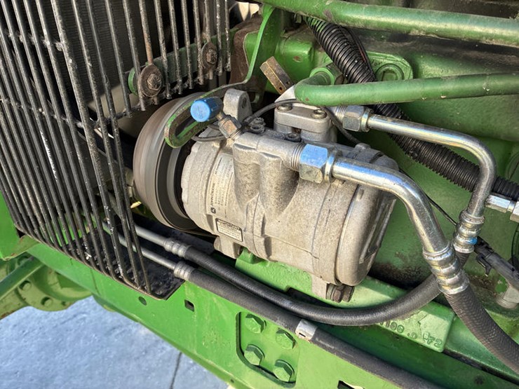 john-deere-4555-image-40