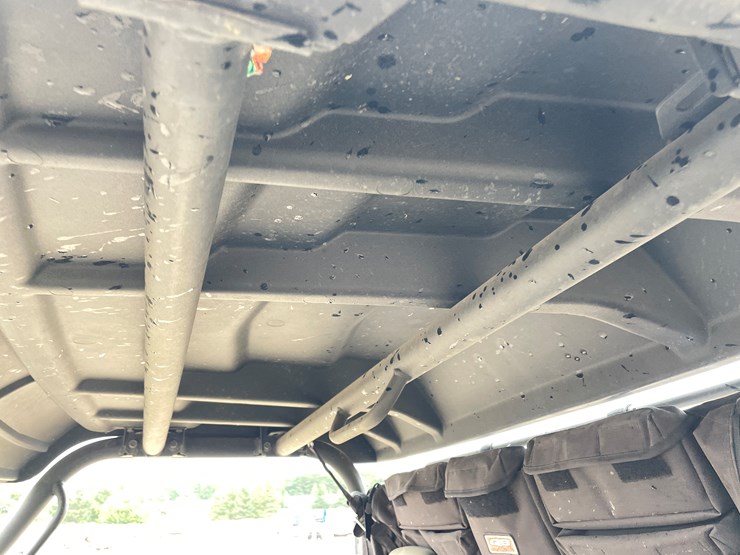 kawasaki-teryx-750-image-17