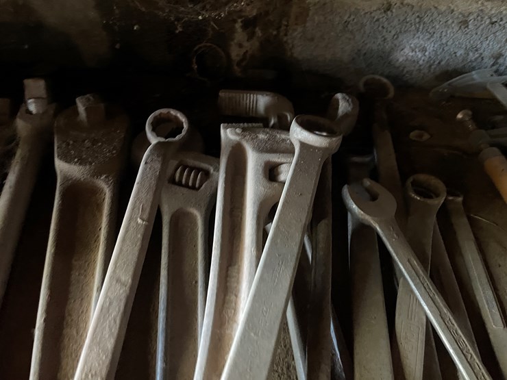 #3721-•-misc-tools-and-hardware-image-12