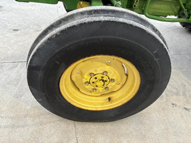 john-deere-1650-image-38