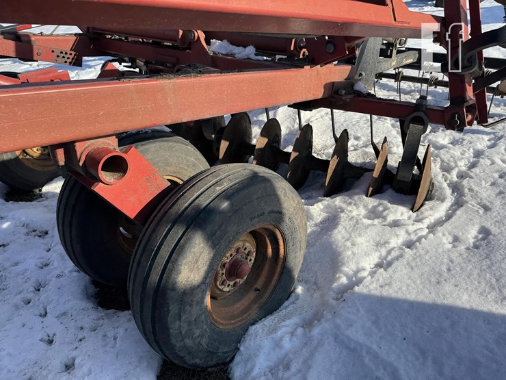 case-ih-3900-image-19