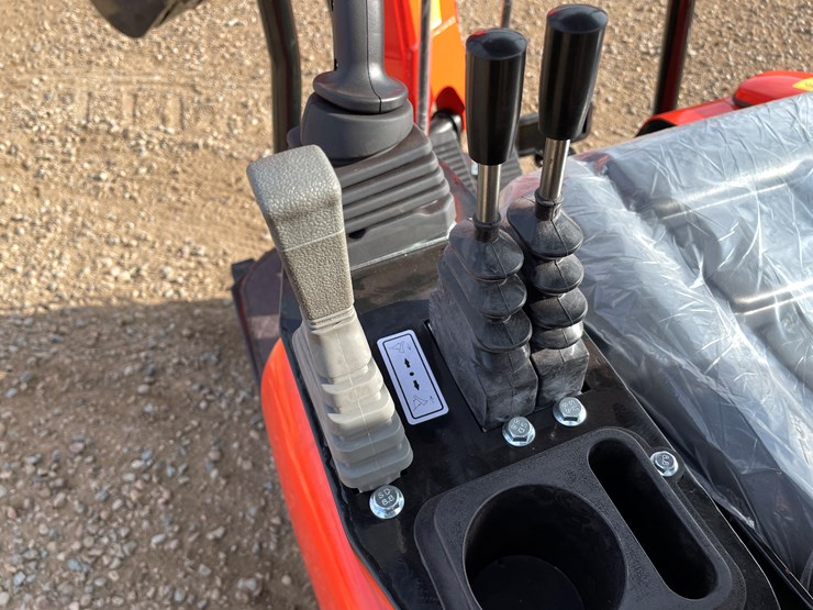 #9208-•-2025-unused-cfg-mini-excavator-image-22