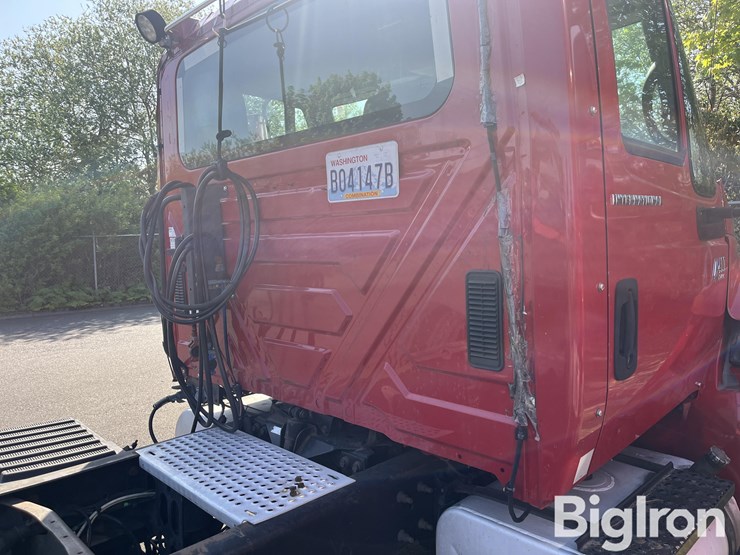 2007-international-durastar-4400-image-15