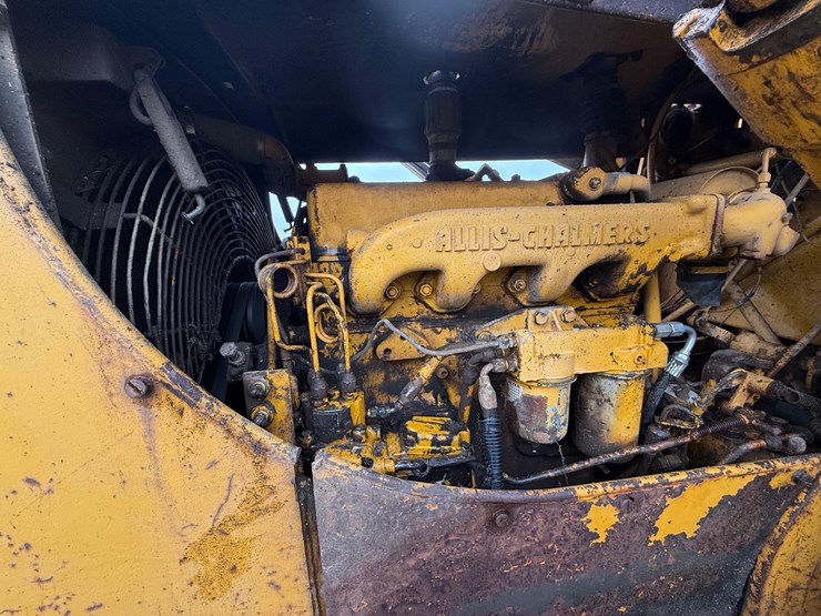 #124-•-allis-chambers-6g-crawler-loader-image-8