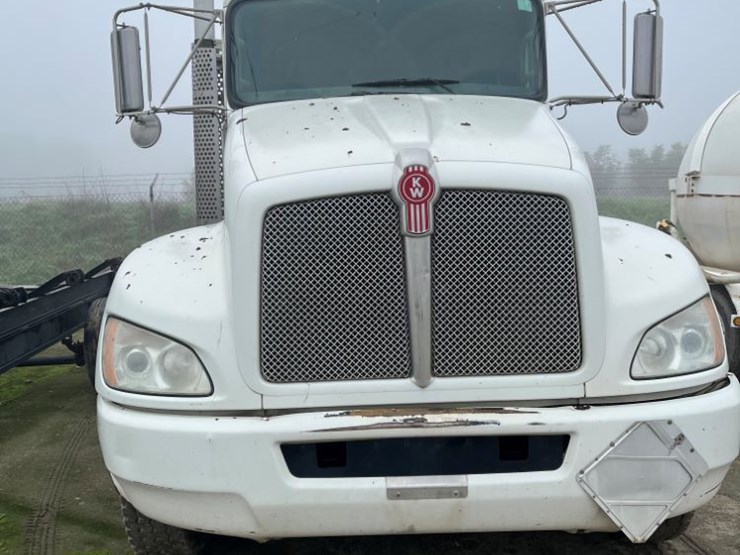 kenworth-t370-image-2