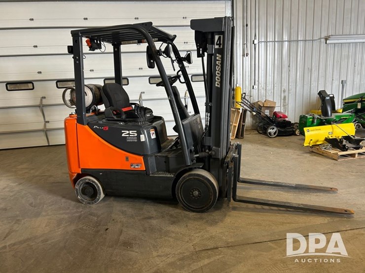 doosan-gc25p-5-image-8