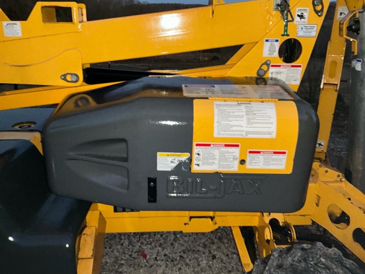 #108-•-2009-bil-jax-5533xa-boom-lift-image-31