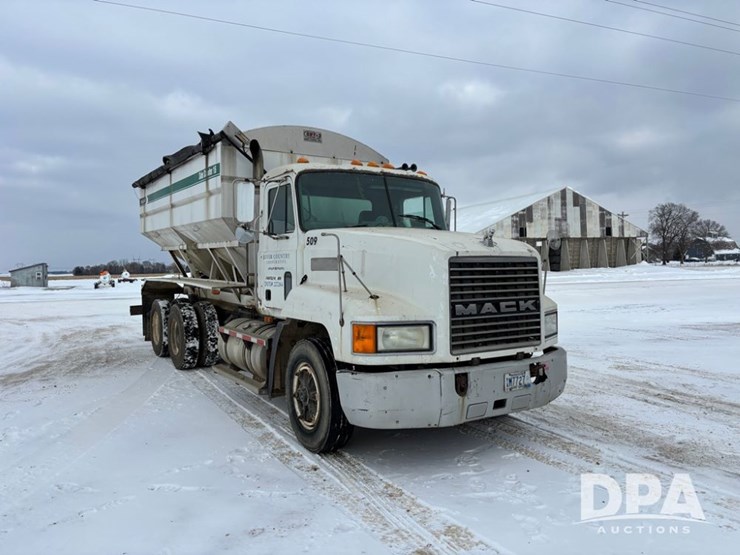 1994-mack-ch613-image-1