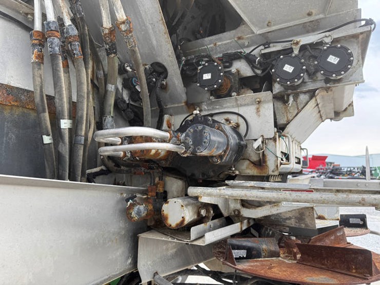 john-deere-800r-image-44