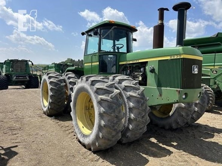 1977-john-deere-8630-image-3