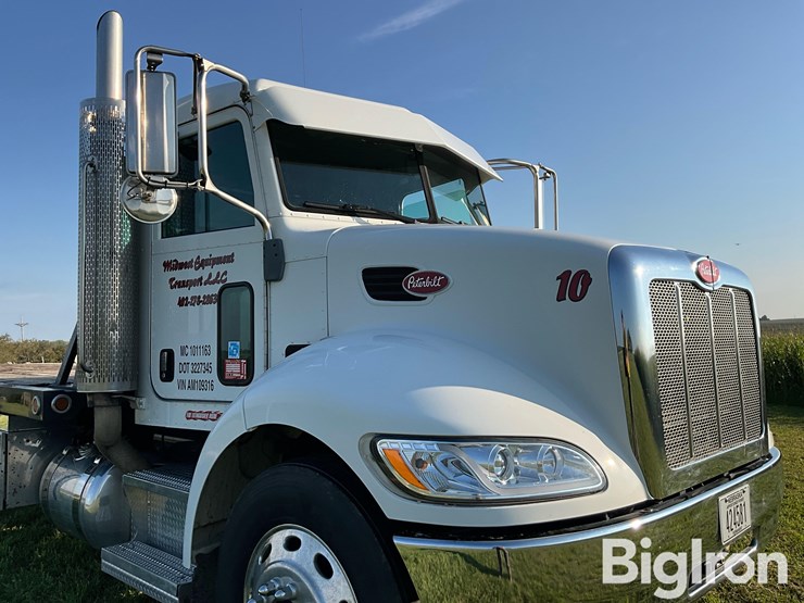 peterbilt-348-image-10