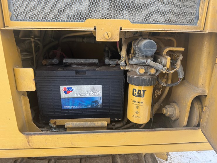 caterpillar-d5g-lgp-image-22