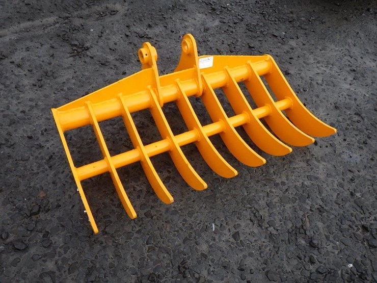 caterpillar-305-image-4