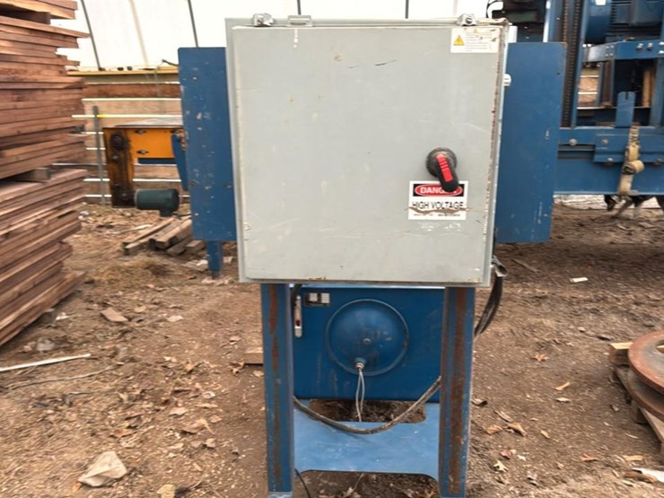 #166-•-2012-baker-dominator-stationary-bandmill-image-47