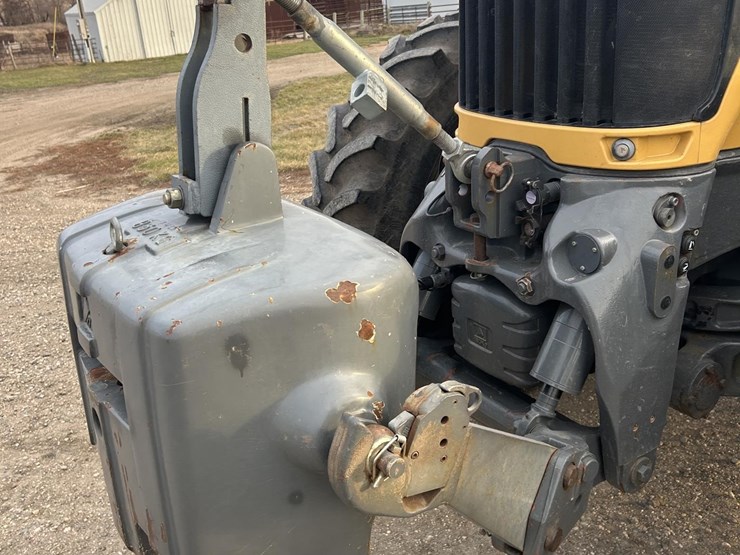 2014-challenger-mt585d-image-10