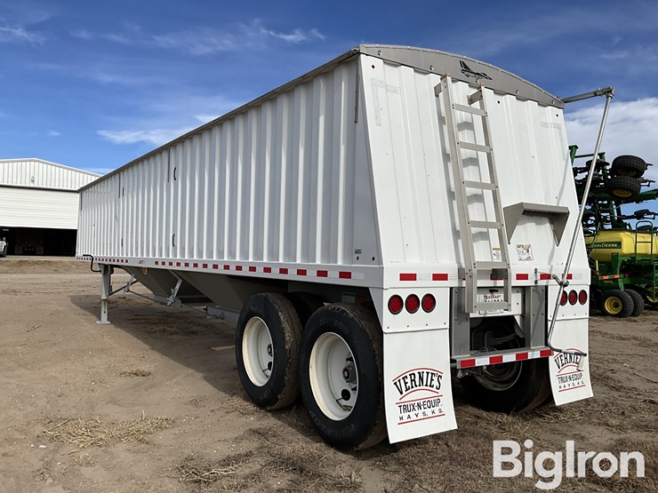 jet-grain-trailer-image-7