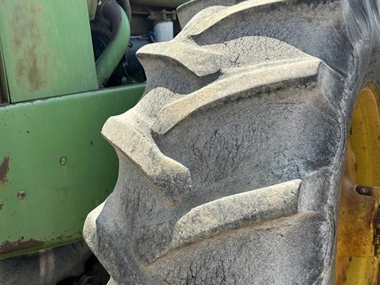 1977-john-deere-8630-image-15