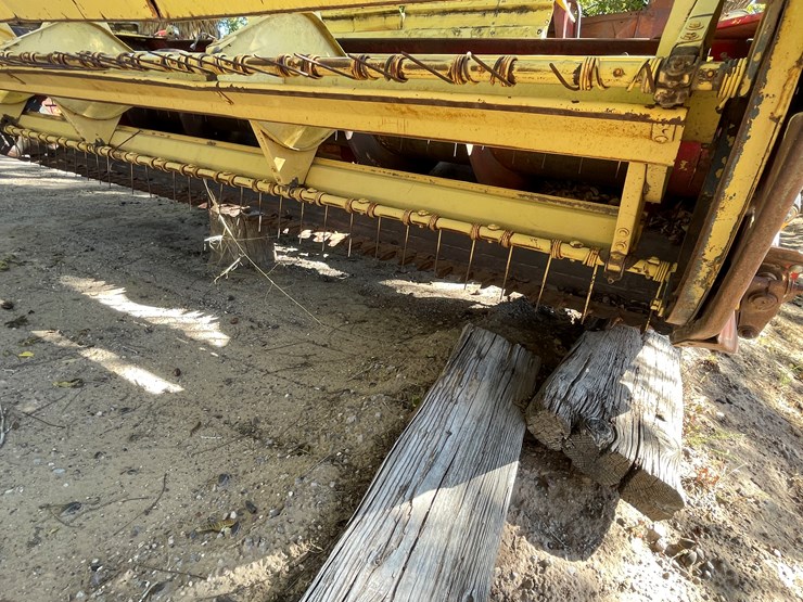 #3653-•-new-holland-swather-image-24