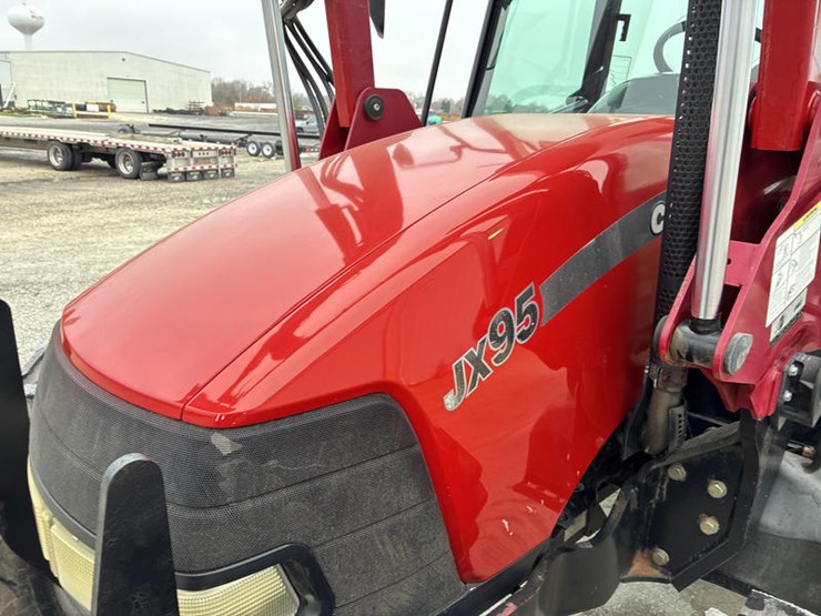 case-ih-95-image-88