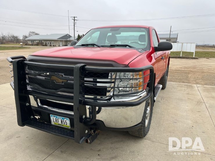 chevrolet-2500hd-image-2