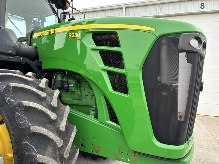 john-deere-9230-image-15