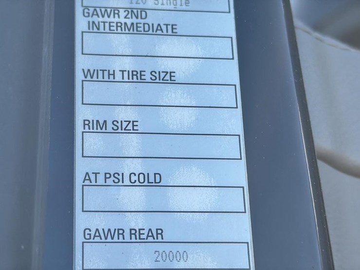 2019-kenworth-t680-image-11