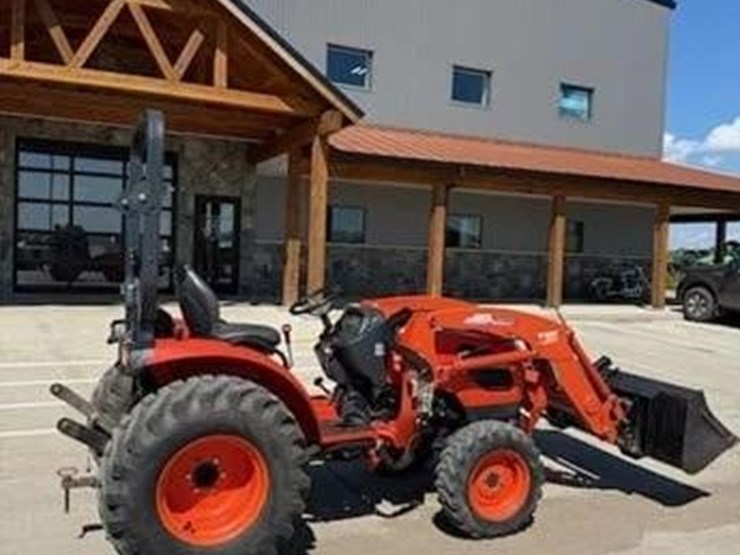 2017-kioti-ck4010hst-image-3