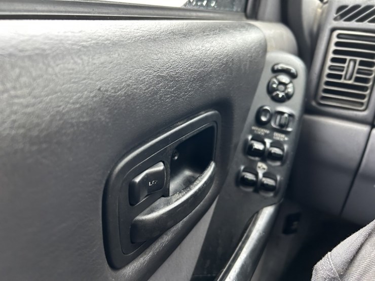 jeep-cherokee-image-29