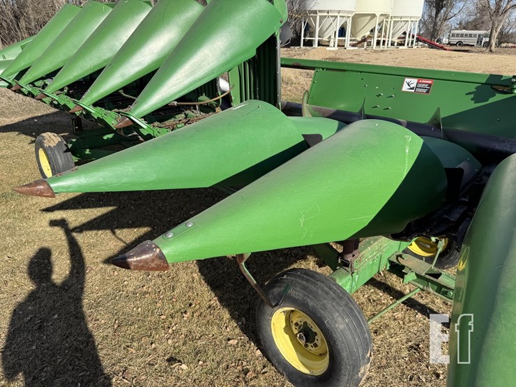 2001-john-deere-893-image-45