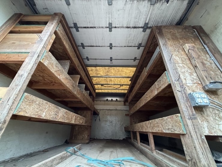 2005-ford-e450-sd-image-19