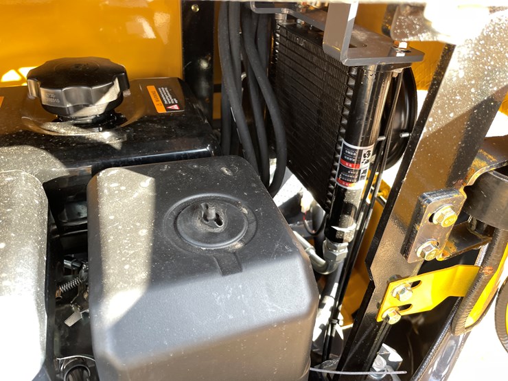 #9206-•-2025-unused-cfg-mini-excavator-image-15