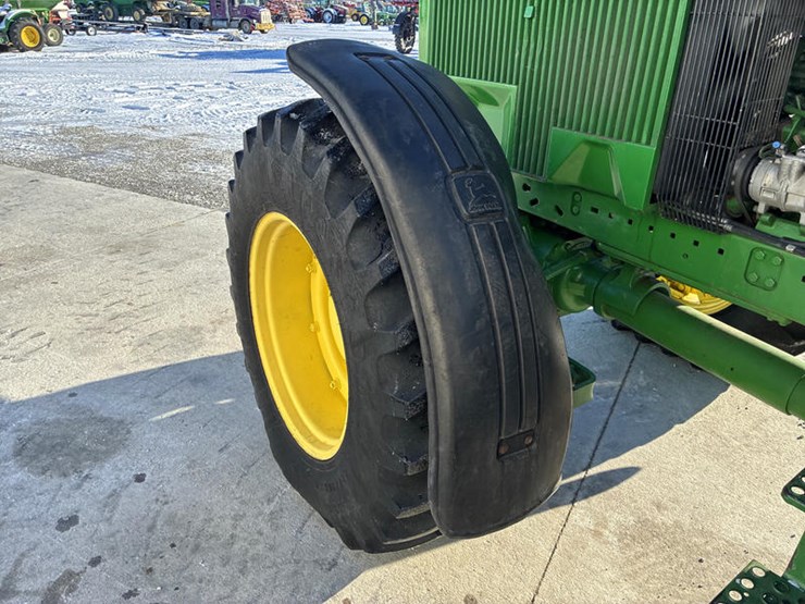 john-deere-4555-image-53