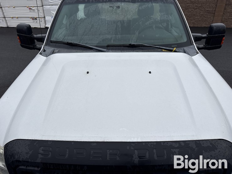 ford-f550-xl-image-10