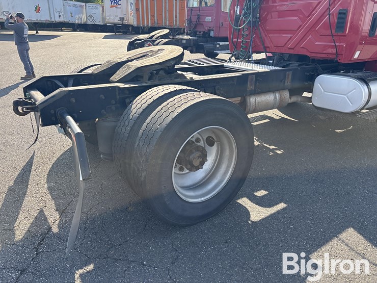 international-durastar-4400-image-18