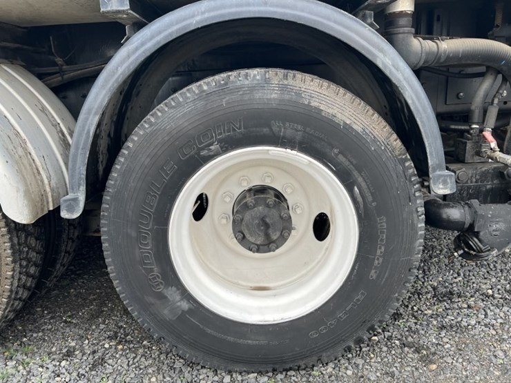 1995-cummins-m11-image-40