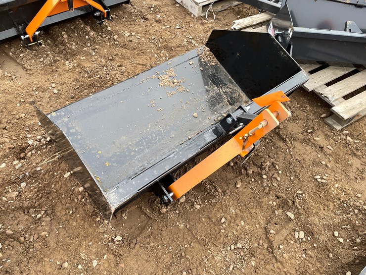 #2094-•-unused-2025-wolverine-trip-scoop-attachment-image-4