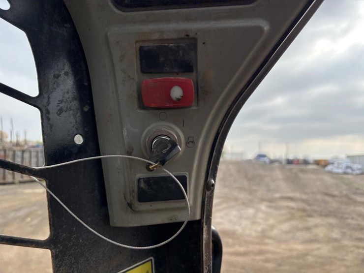 caterpillar-259d-image-27