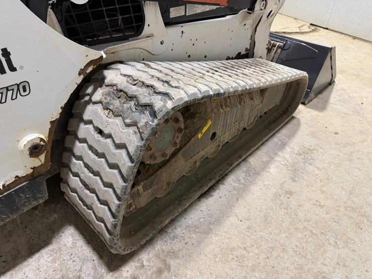 bobcat-t770-image-17