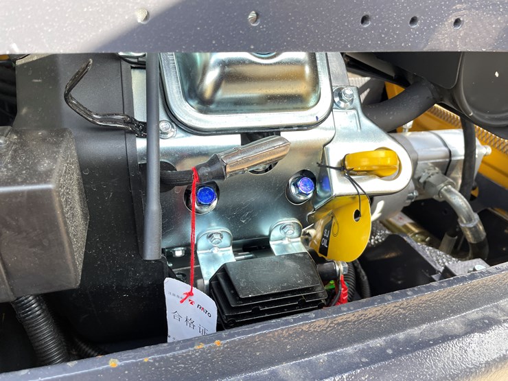 #9212-•-2025-unused-cfg-mini-excavator-image-15